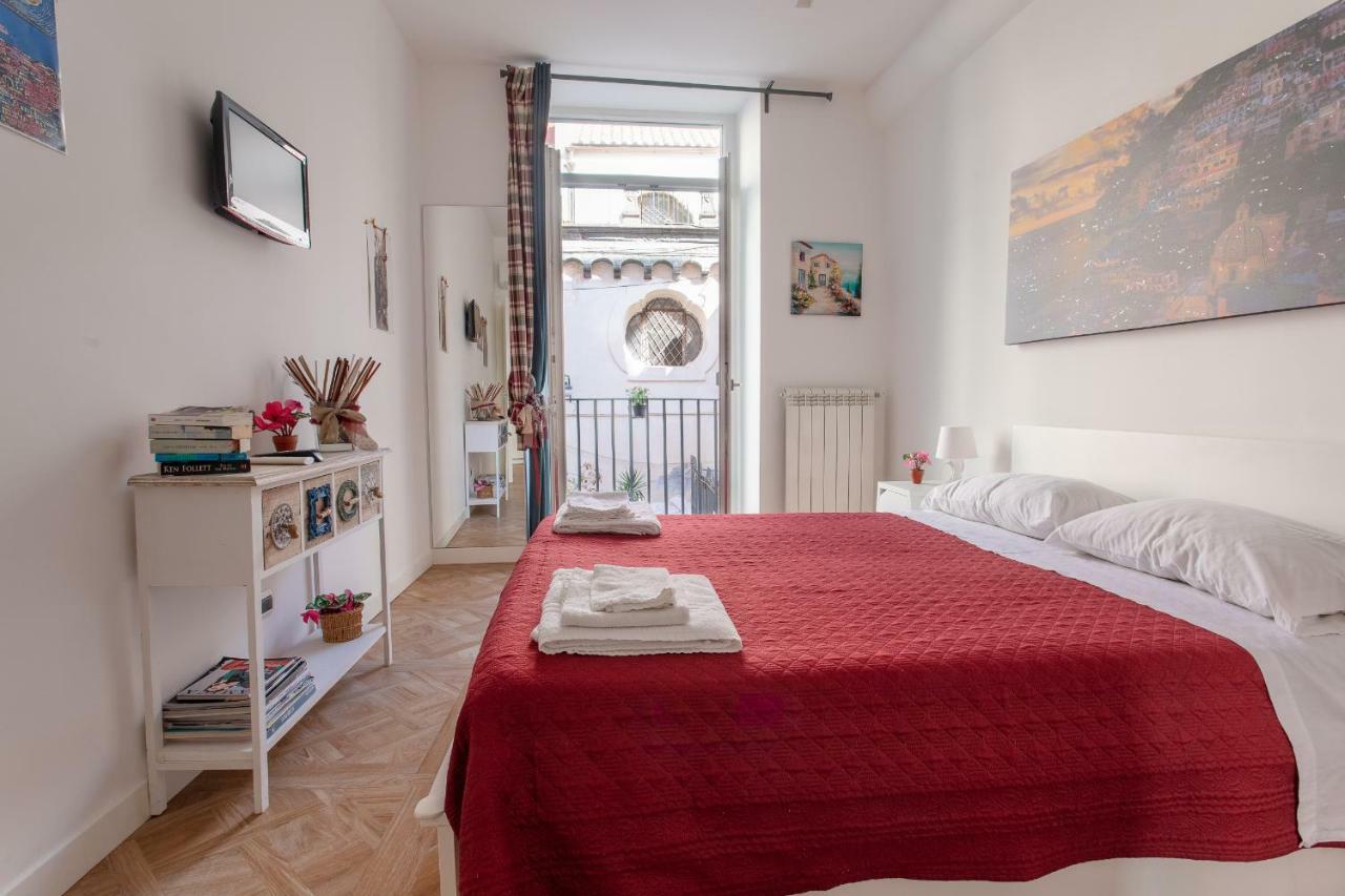 Il Balcone Sui Presepi Apartment Napoli Bagian luar foto