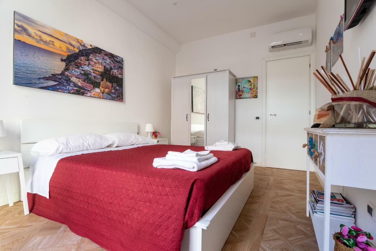 Il Balcone Sui Presepi Apartment Napoli Bagian luar foto